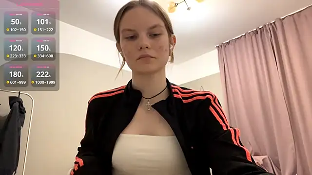 AudreyHammond online show from 09-22-25, 01:24