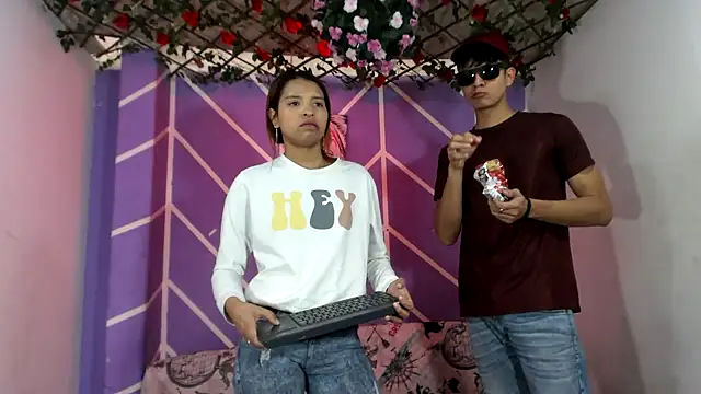 lau and boys18 online show from 09-25-25, 01:59