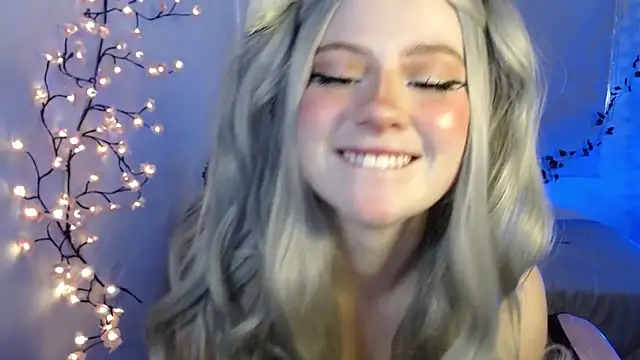 Lil bela online show from 09-26-25, 12:42