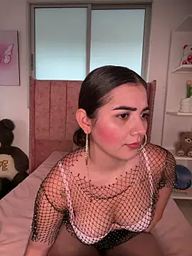 salomecute21 online show from 05-04-26, 11:17