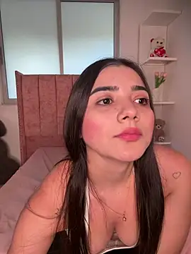 salomecute21 online show from 05-12-26, 11:29
