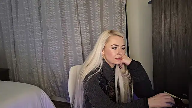 kinkylilsweetie online show from 11-04-25, 10:25