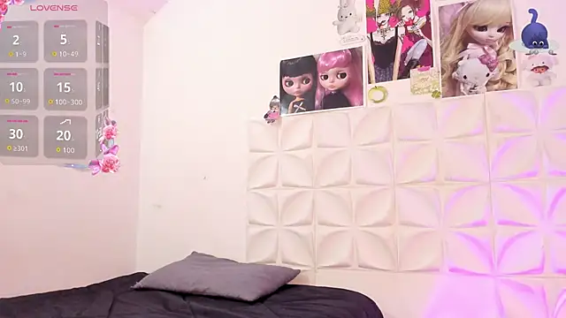 JuliethMoss online show from 10-06-25, 08:28