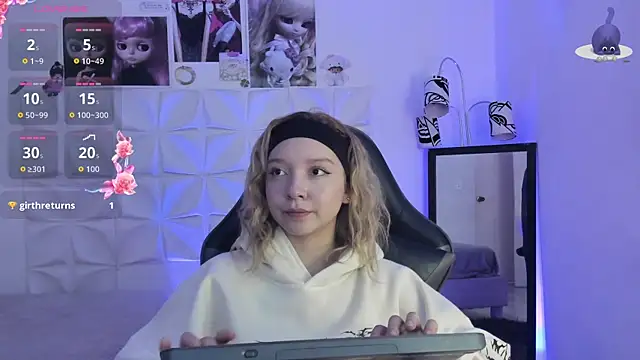 JuliethMoss online show from 11-04-25, 08:08