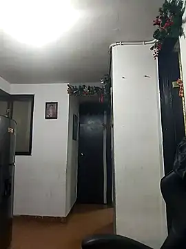 Pamelamiler   online show from 11-22-25, 10:36