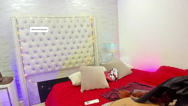 Snapshot of Pamelamiler__ chatting on 05-07-26, 12:21 Pamelamiler online show from 05-07-26, 12:21
