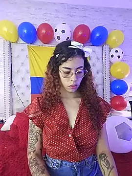 Pamelamiler   online show from 06-25-26, 01:15
