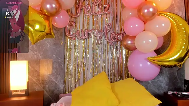 Emma hunter  online show from 11-20-25, 04:45