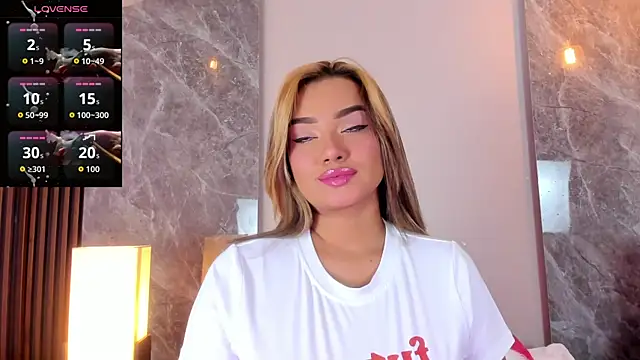 Emma hunter  online show from 12-03-25, 04:20