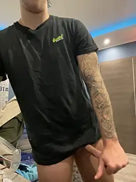 Snapshot of Sexaddict05 chatting on 11-15-25, 12:52 Sexaddict05 online show from 11-15-25, 12:52