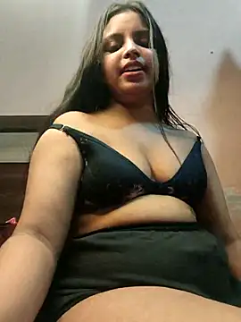 Maahhii 2 online show from 05-14-26, 08:59