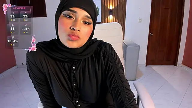 kayla hasab online show from 09-23-25, 02:47