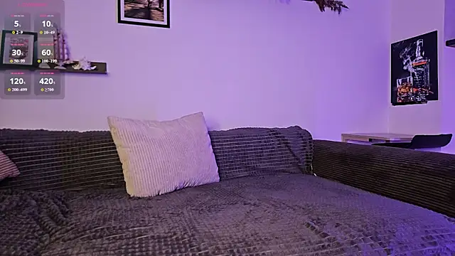 Snapshot of HotFrictions chatting on 11-02-25, 02:47 HotFrictions online show from 11-02-25, 02:47