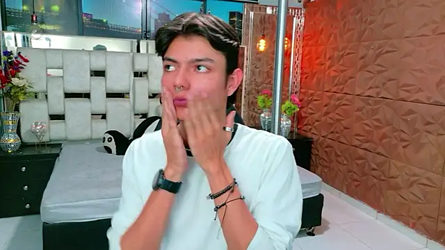 alandelrey57 online show from 01-08-26, 07:43