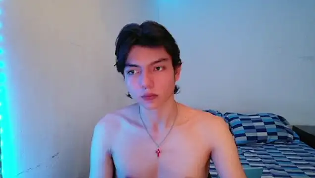 Snapshot of alandelrey57 chatting on 04-10-26, 11:15 alandelrey57 online show from 04-10-26, 11:15