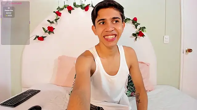 JoshuaSanzz online show from 10-05-25, 03:38