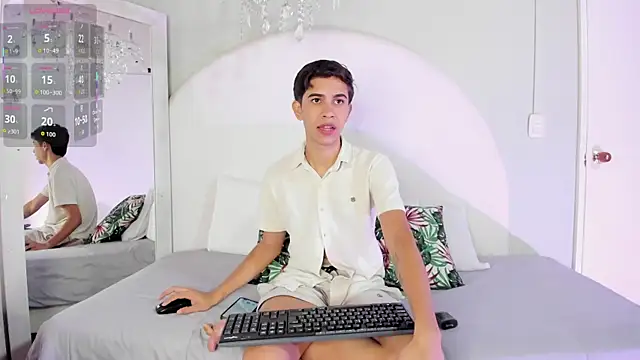 JoshuaSanzz online show from 10-18-25, 03:31