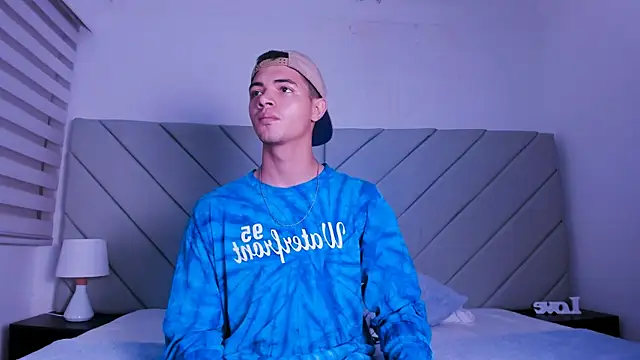 andrew colleman online show from 09-09-25, 02:33