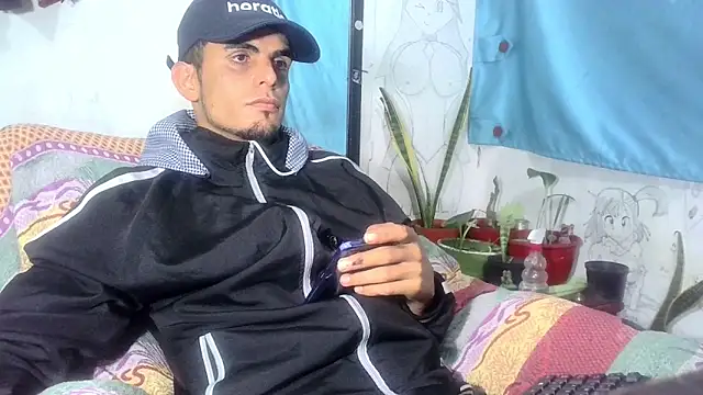 Snapshot of yourskinnybooy chatting on 09-18-25, 12:12 yourskinnybooy online show from 09-18-25, 12:12