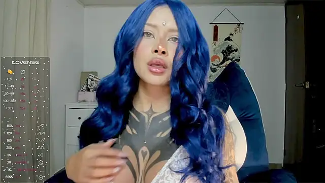 AlinaLukyanova online show from 05-10-26, 04:28