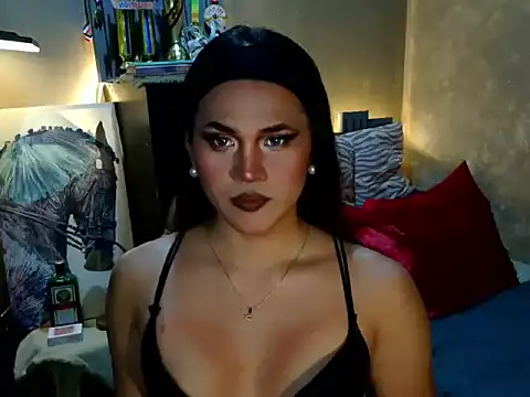 YllanaAltheaXxX online show from 06-16-26, 10:18