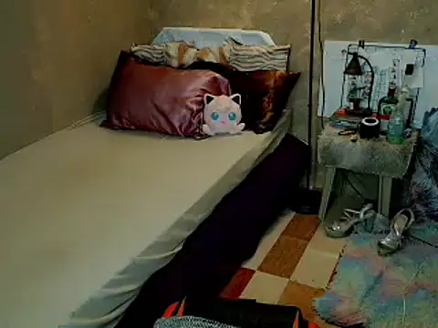 YllanaAltheaXxX online show from 07-07-26, 06:34