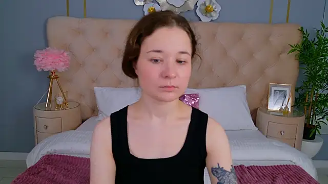 Snapshot of NancyJonson chatting on 10-01-25, 03:34 NancyJonson online show from 10-01-25, 03:34