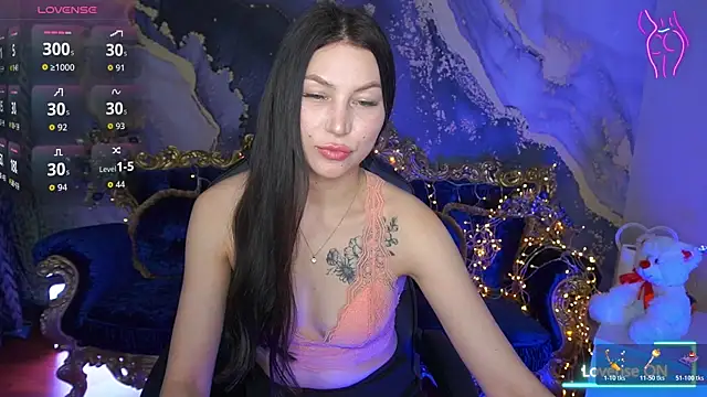 Snapshot of EliseVelour chatting on 03-26-26, 01:49 EliseVelour online show from 03-26-26, 01:49