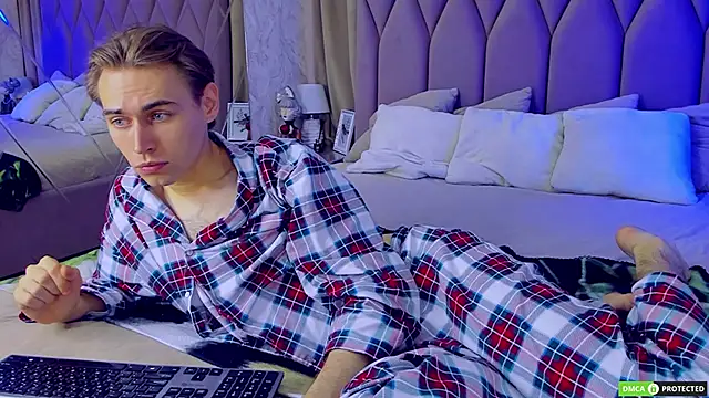 WilliamDyson online show from 09-30-25, 08:08