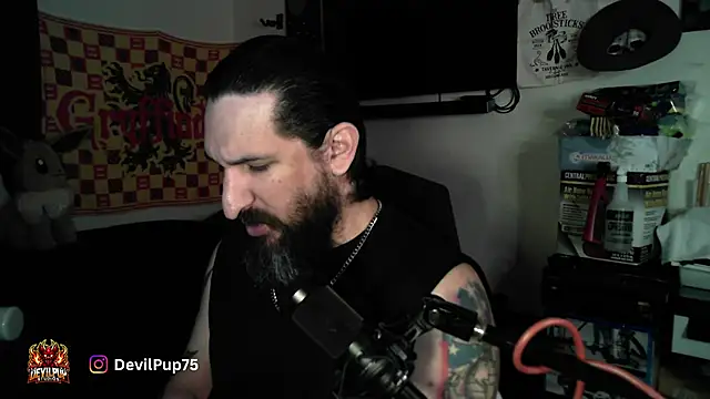 DevilPup75  online show from 04-06-26, 02:20