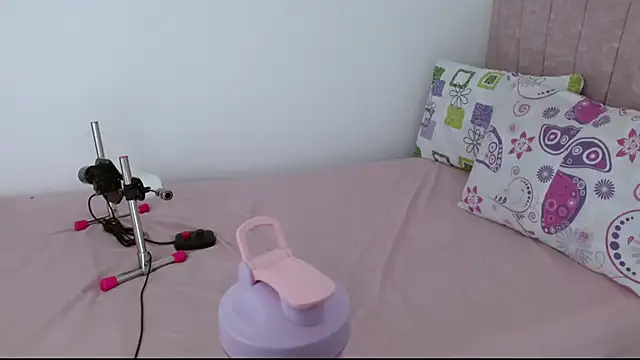 Tiiana online show from 05-05-26, 03:09