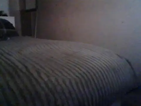 Snapshot of Thoma9034 chatting on 04-15-26, 07:58 Thoma9034 online show from 04-15-26, 07:58