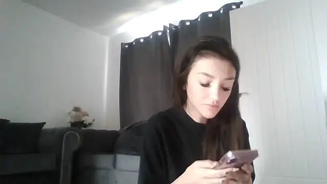 Snapshot of naughtybella05 chatting on 10-23-25, 10:58 naughtybella05 online show from 10-23-25, 10:58