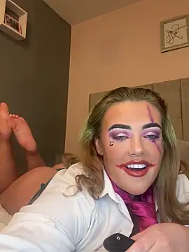 Snapshot of GoddessPrincesss chatting on 10-17-25, 05:37 GoddessPrincesss online show from 10-17-25, 05:37