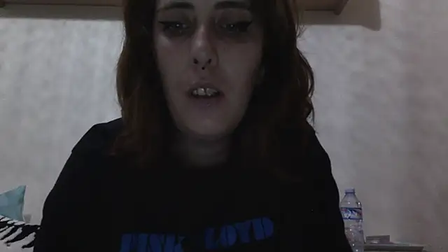 Snapshot of laxinna123 chatting on 10-08-25, 12:25 laxinna123 online show from 10-08-25, 12:25