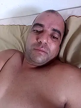 Snapshot of Viniciusnasuavagina chatting on 10-18-25, 04:30 Viniciusnasuavagina online show from 10-18-25, 04:30