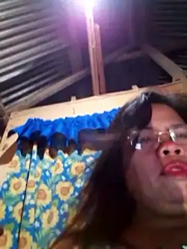 Snapshot of Huge_mama69 chatting on 02-12-26, 03:29 Huge mama69 online show from 02-12-26, 03:29