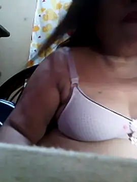 Huge mama69 online show from 06-15-26, 10:39