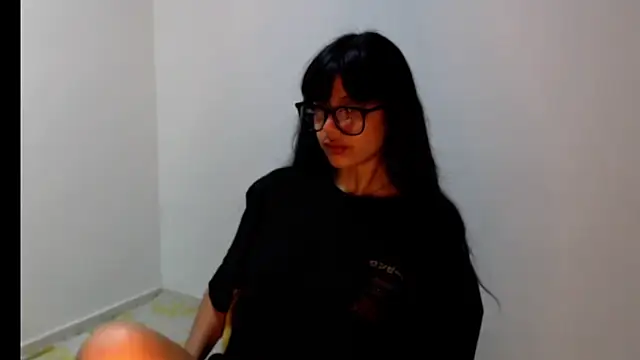 meganmiauu online show from 06-21-26, 12:19