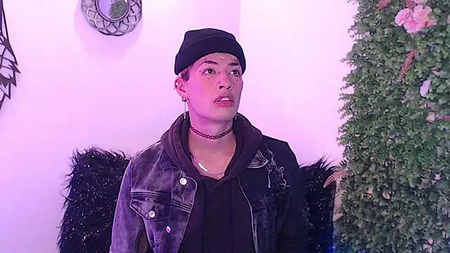 OzorioDany online show from 09-09-25, 04:34