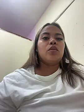 EmilyDuran  online show from 06-10-26, 02:27