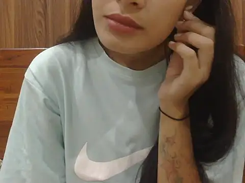 Snapshot of Tanvi_Angel chatting on 07-01-26, 12:51 Tanvi Angel online show from 07-01-26, 12:51