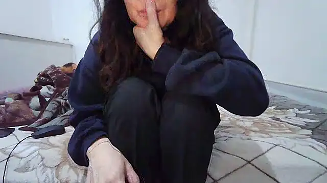 Snapshot of sakuradelreina chatting on 03-13-26, 05:41 sakuradelreina online show from 03-13-26, 05:41