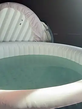 JustYourNormalCouple online show from 10-24-25, 10:33