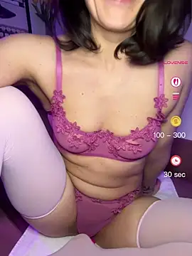 Snapshot of sonyaxbelle chatting on 04-28-26, 08:47 sonyaxbelle online show from 04-28-26, 08:47