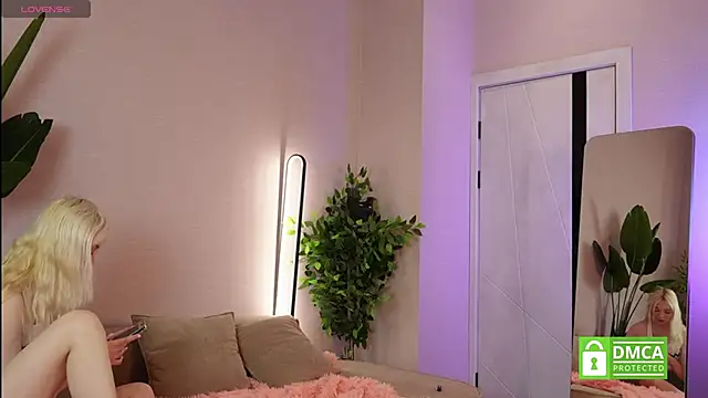 Miya Nelson online show from 09-20-25, 04:35