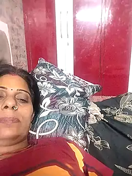 Snapshot of Soniya_Roy chatting on 09-16-25, 04:08 Soniya Roy online show from 09-16-25, 04:08