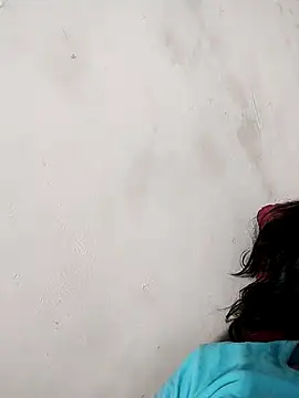 Snapshot of Soniya_Roy chatting on 09-18-25, 01:51 Soniya Roy online show from 09-18-25, 01:51