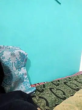 Soniya Roy online show from 10-15-25, 07:52