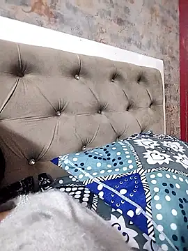 Soniya Roy online show from 11-15-25, 09:17